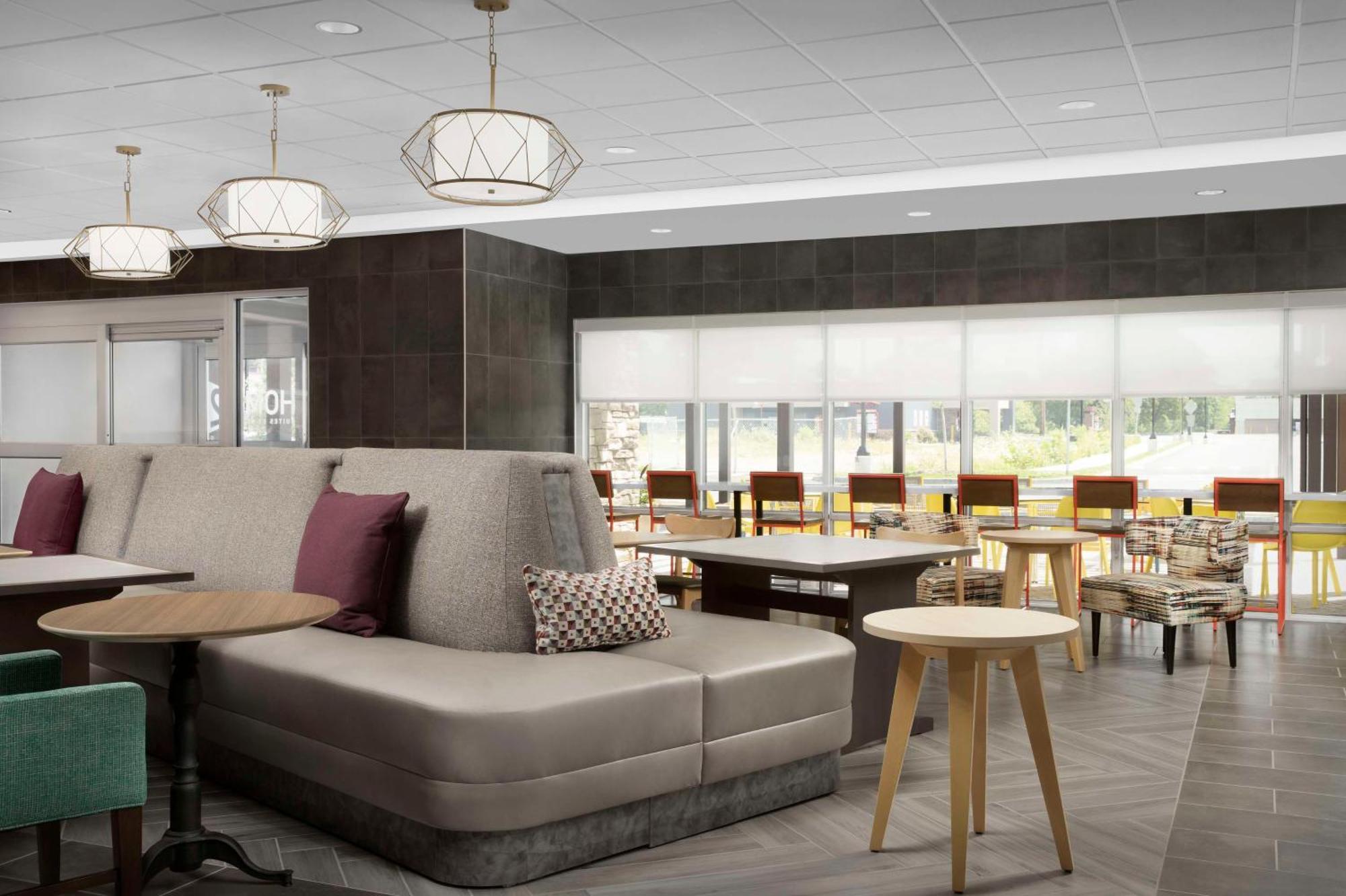 Home2 Suites By Hilton פוקיפסי מראה חיצוני תמונה